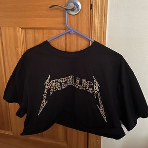 cropped metallica tee